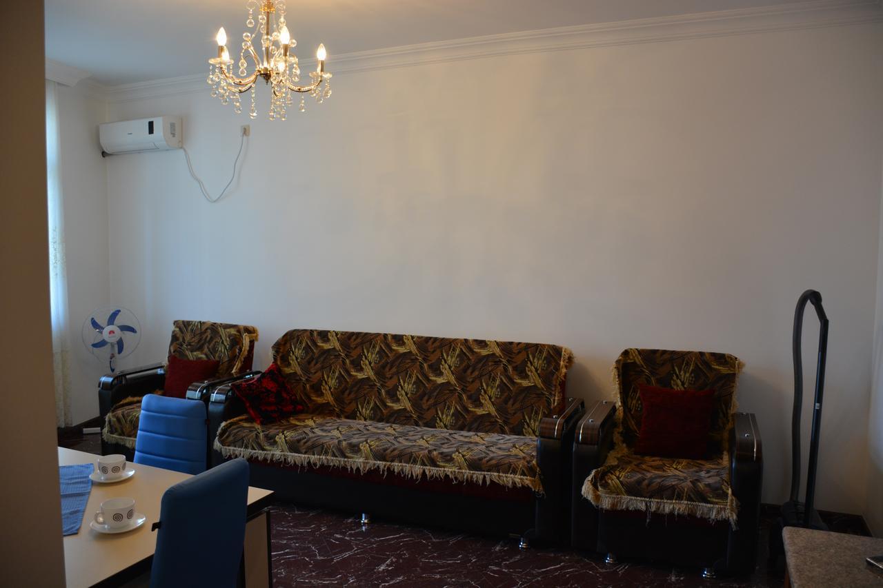 Apartment Nona Vox Μπατούμι Εξωτερικό φωτογραφία